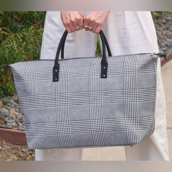 lulu dharma Handbags - Lulu Dharma Large Bag